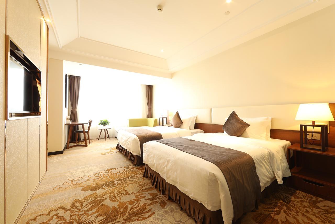 Zhi Hui Tang Feng Ze Hotel Chengdu Extérieur photo