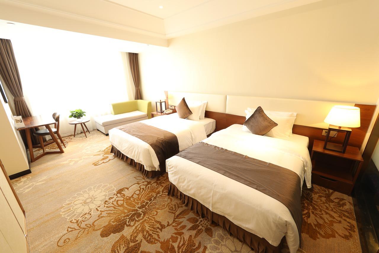 Zhi Hui Tang Feng Ze Hotel Chengdu Extérieur photo
