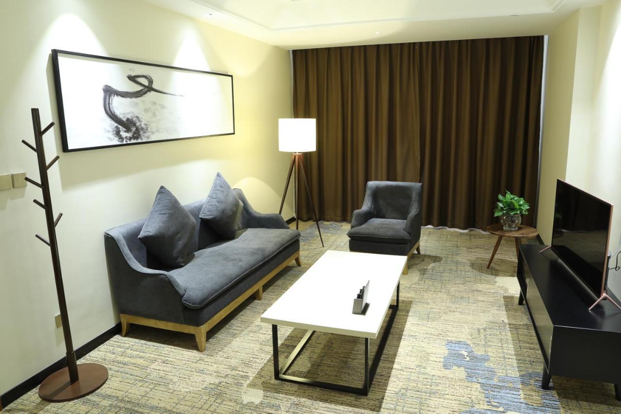 Zhi Hui Tang Feng Ze Hotel Chengdu Extérieur photo