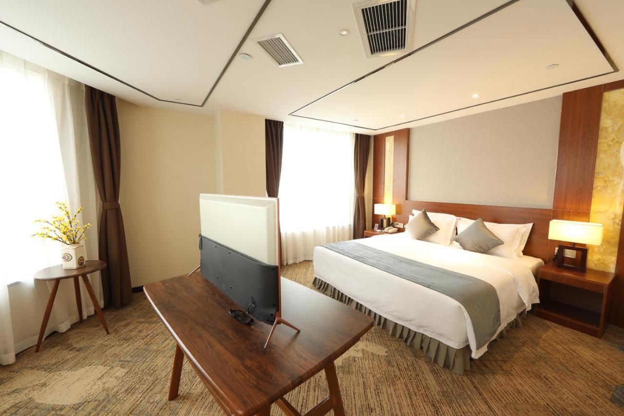 Zhi Hui Tang Feng Ze Hotel Chengdu Extérieur photo